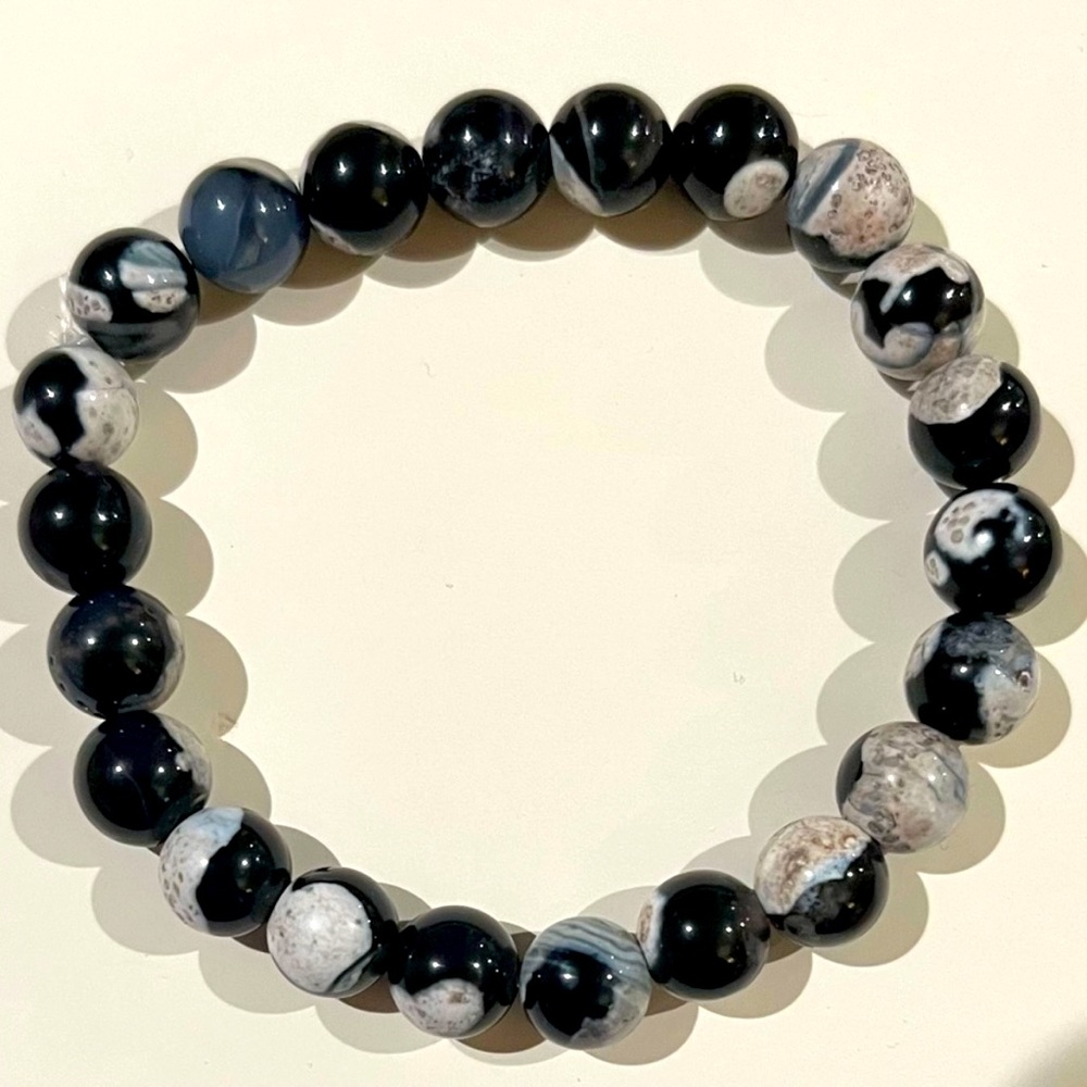Orca Agate Crystal Bead Bracelet. 8mm beads. Genuine Crystal. NWOT